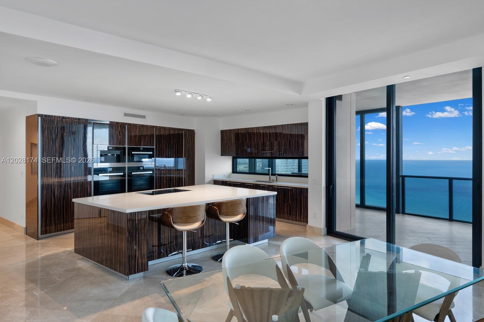 18555 COLLINS AVENUE COND - Residential Lease