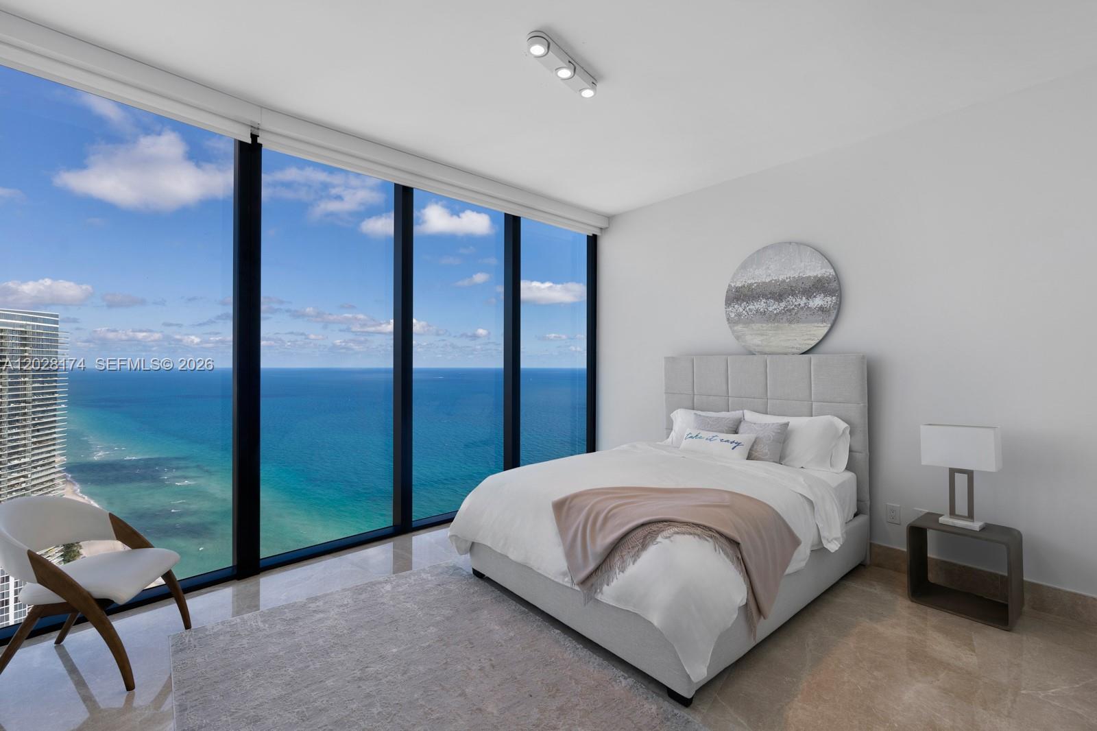 18555 COLLINS AVENUE COND - Residential Lease