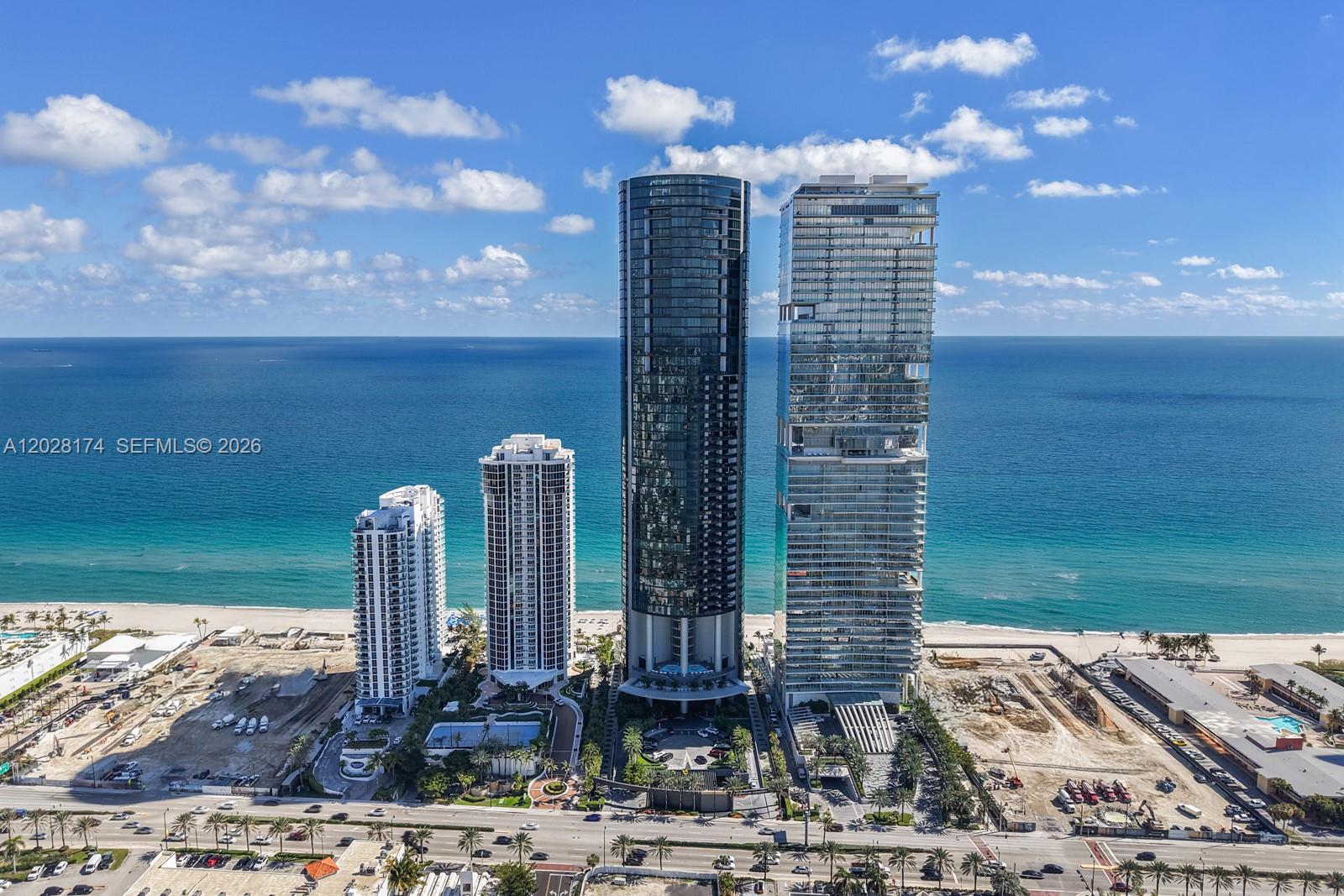 18555 COLLINS AVENUE COND - Residential Lease