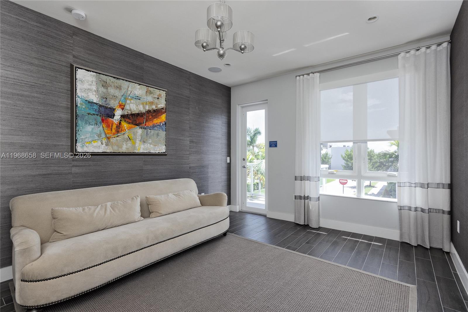 LANDMARK AT DORAL - Residential Lease