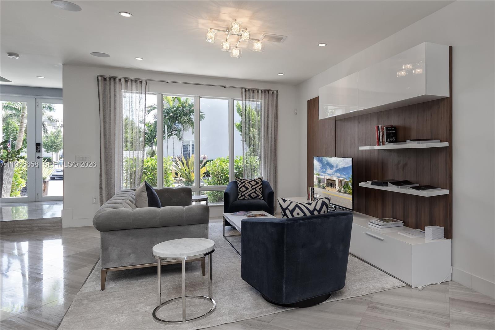 LANDMARK AT DORAL - Residential Lease
