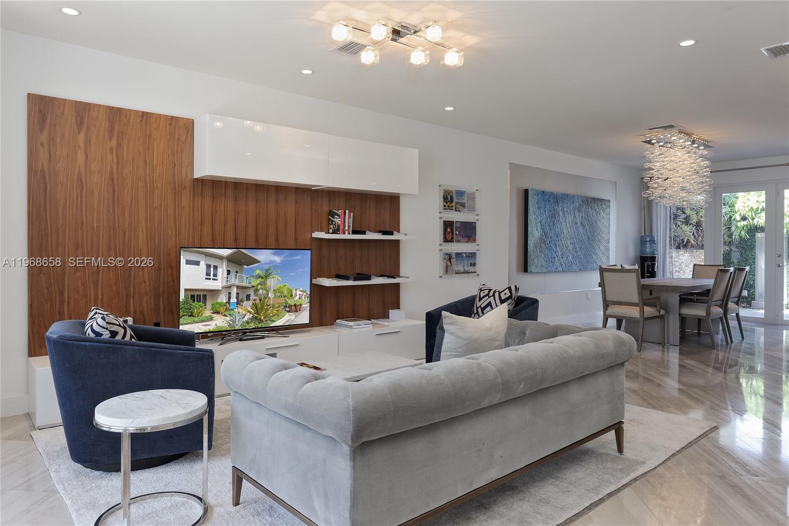 LANDMARK AT DORAL - Residential Lease