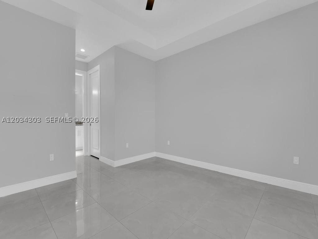 GOLDEN GATE EST UNIT 40 - Residential