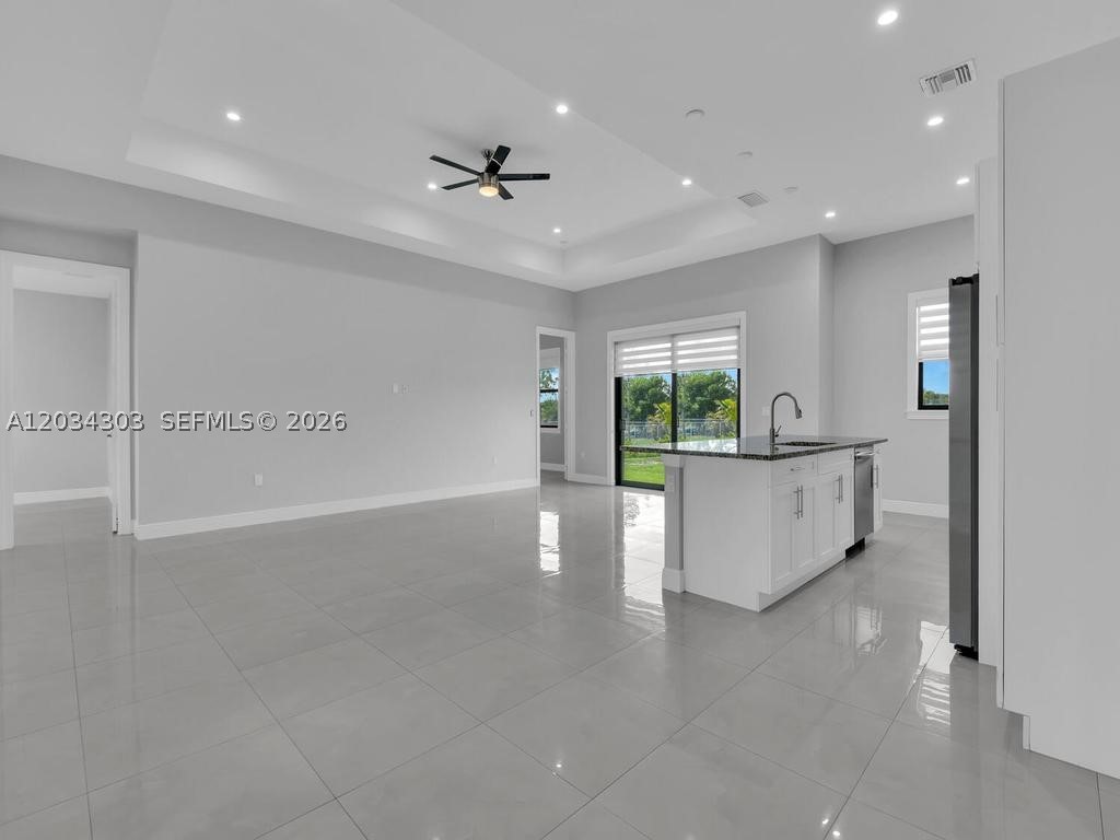 GOLDEN GATE EST UNIT 40 - Residential