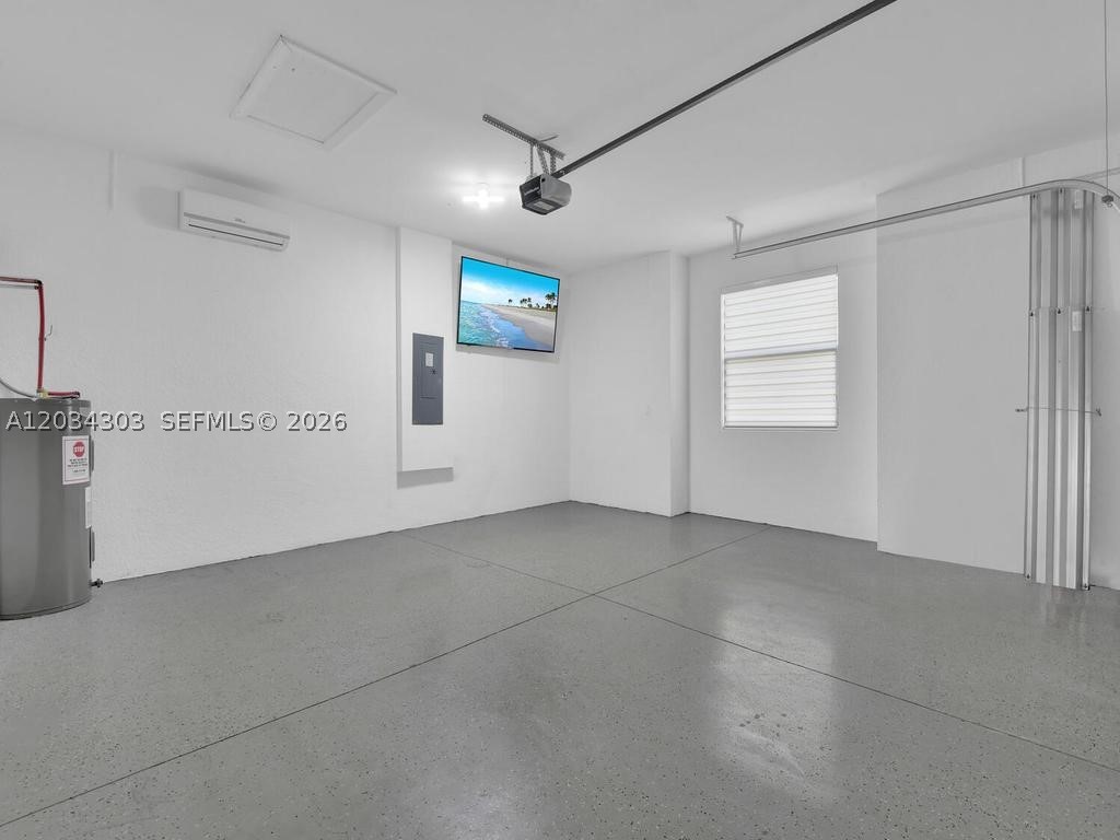 GOLDEN GATE EST UNIT 40 - Residential
