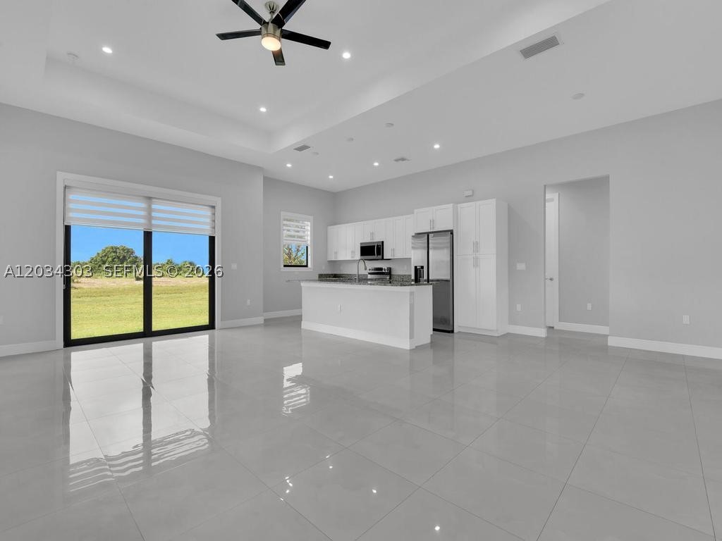 GOLDEN GATE EST UNIT 40 - Residential