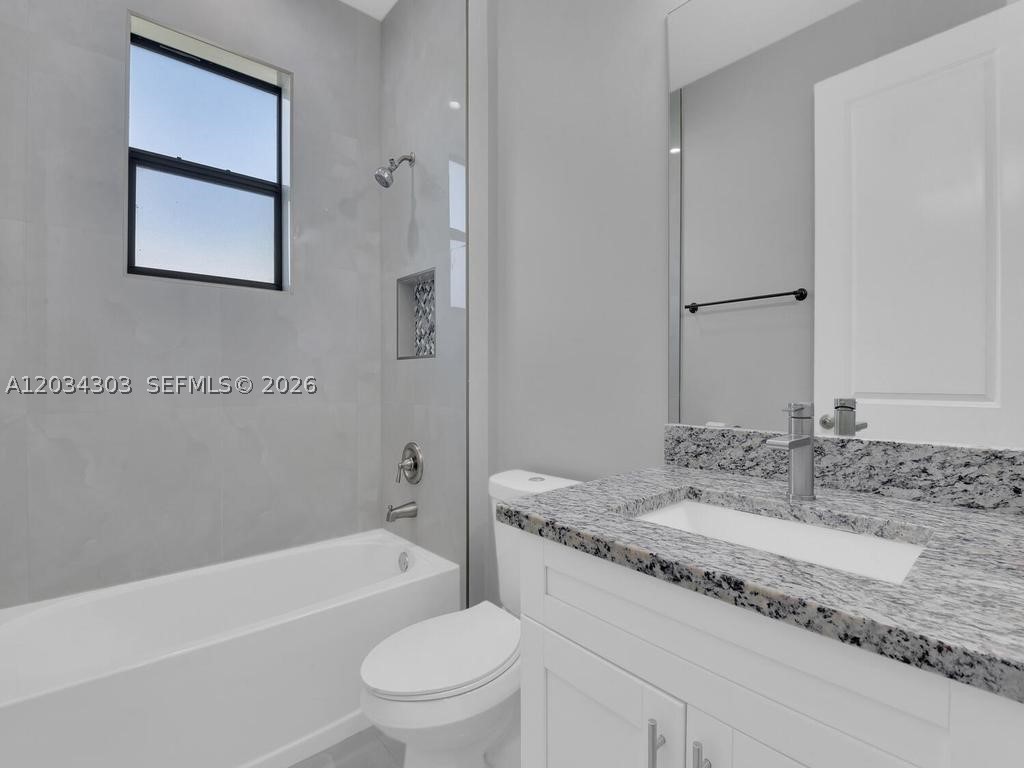 GOLDEN GATE EST UNIT 40 - Residential