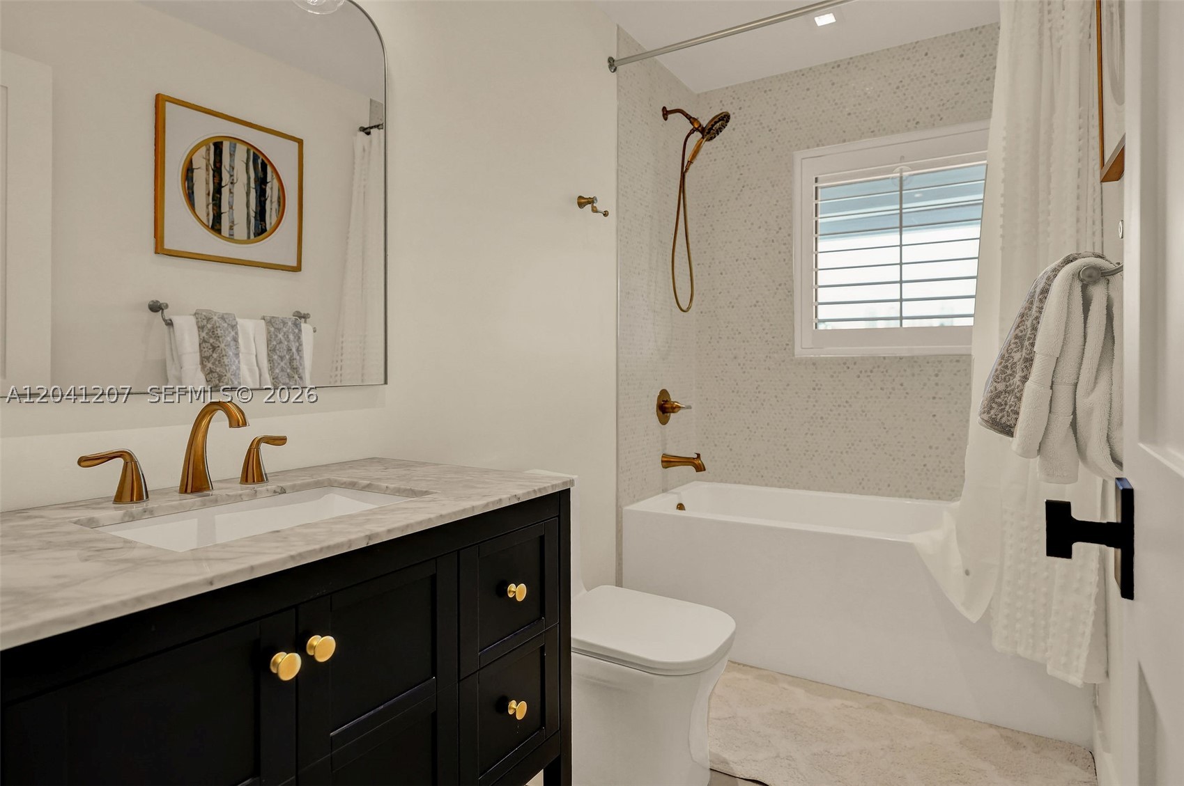 EASTERN SHORES - Residential
