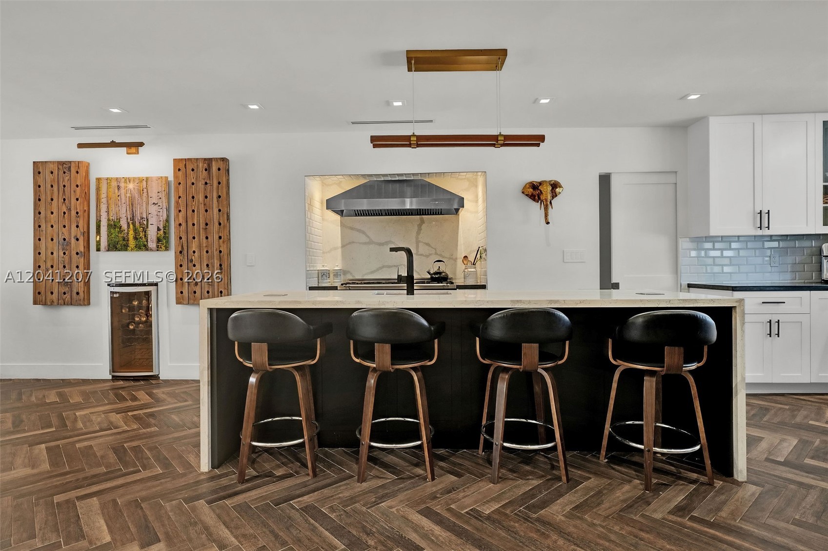 EASTERN SHORES - Residential