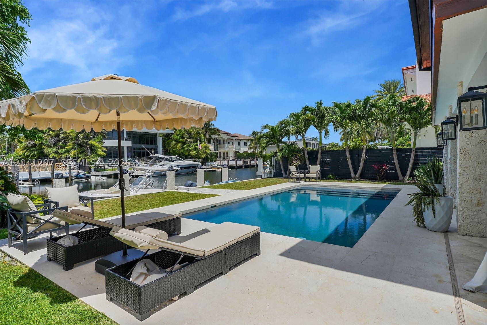 EASTERN SHORES - Residential