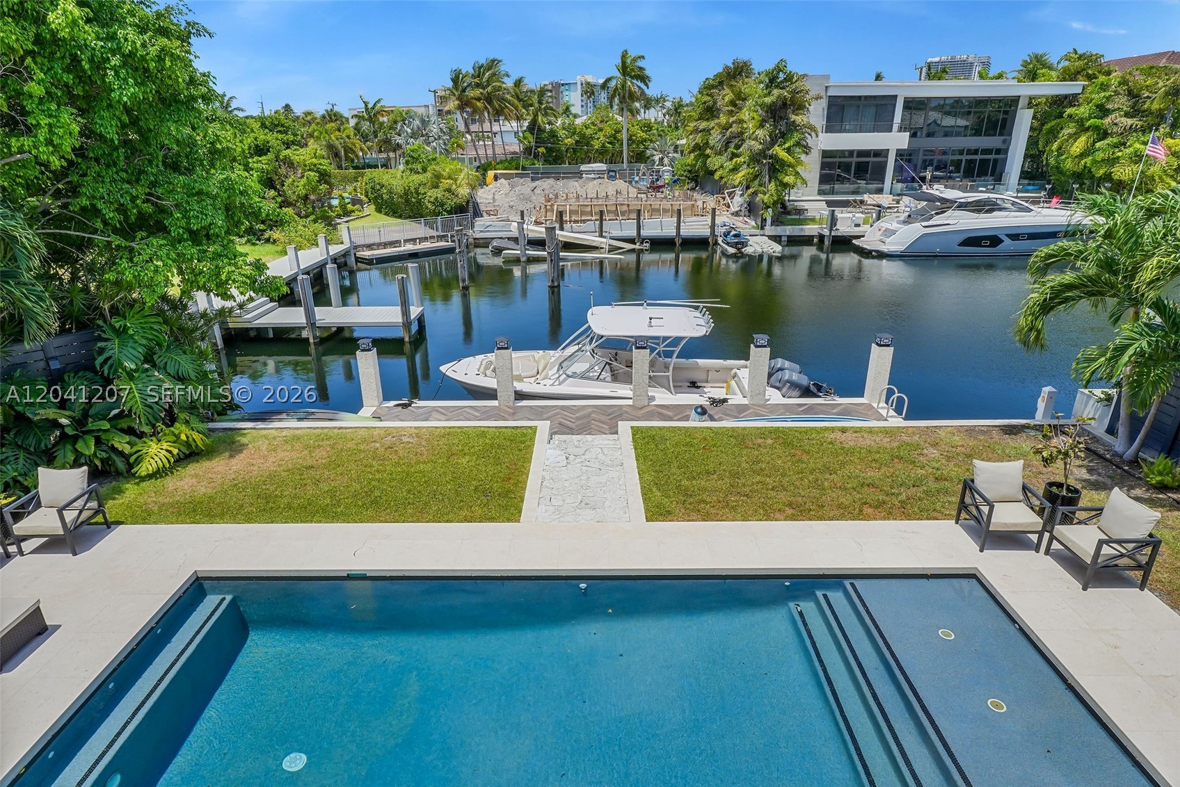 EASTERN SHORES - Residential