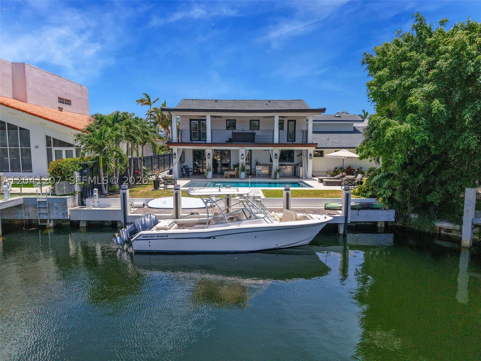 EASTERN SHORES - Residential