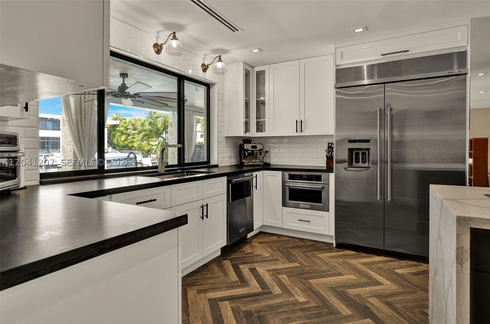 EASTERN SHORES - Residential