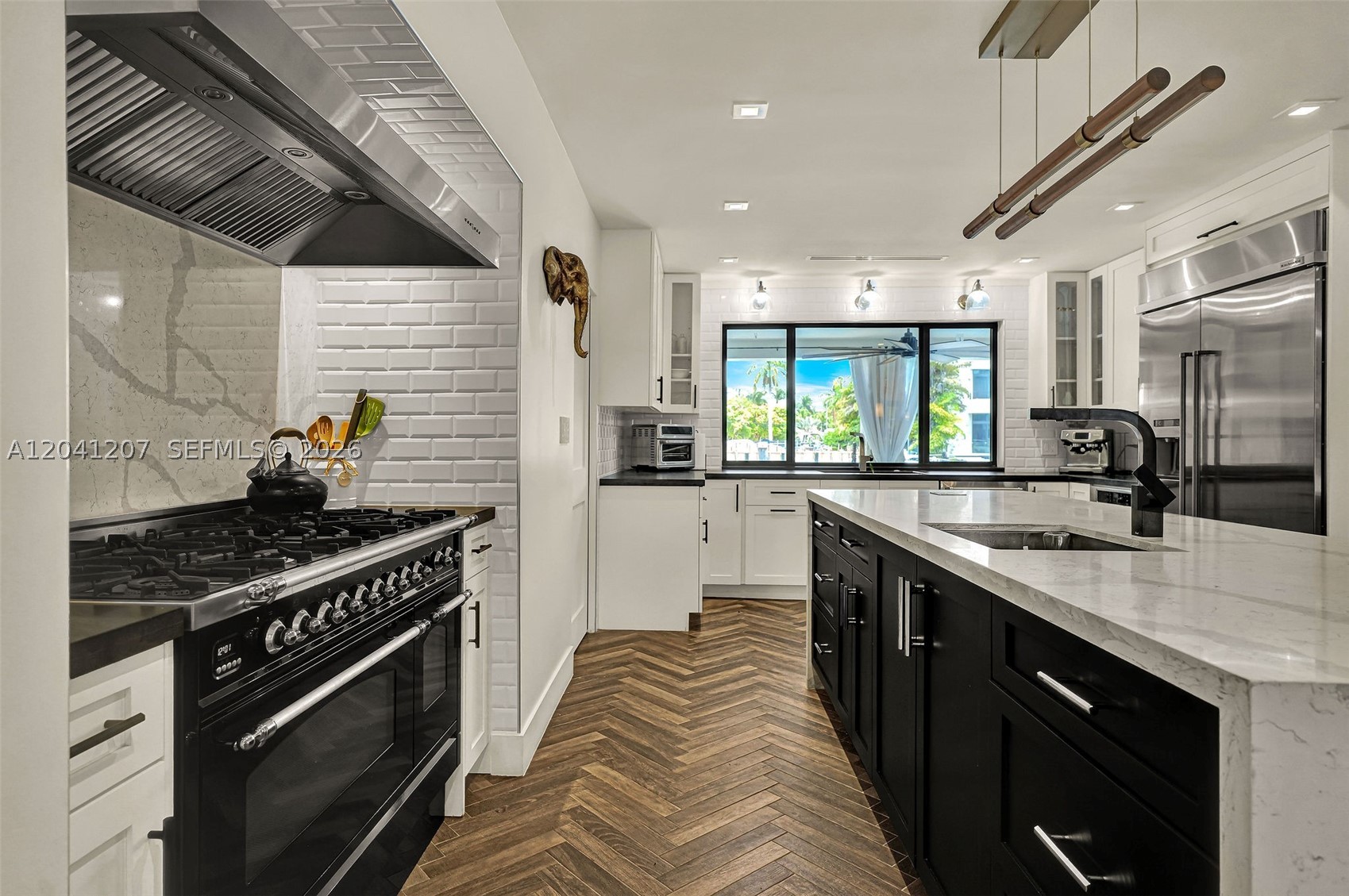 EASTERN SHORES - Residential