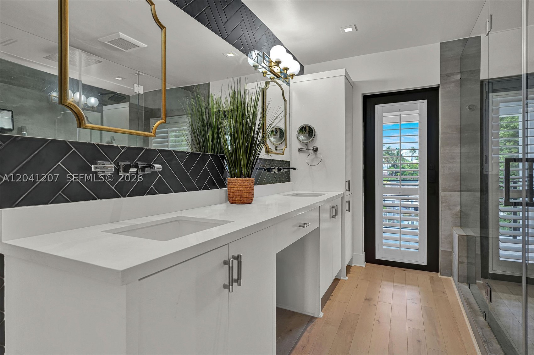 EASTERN SHORES - Residential