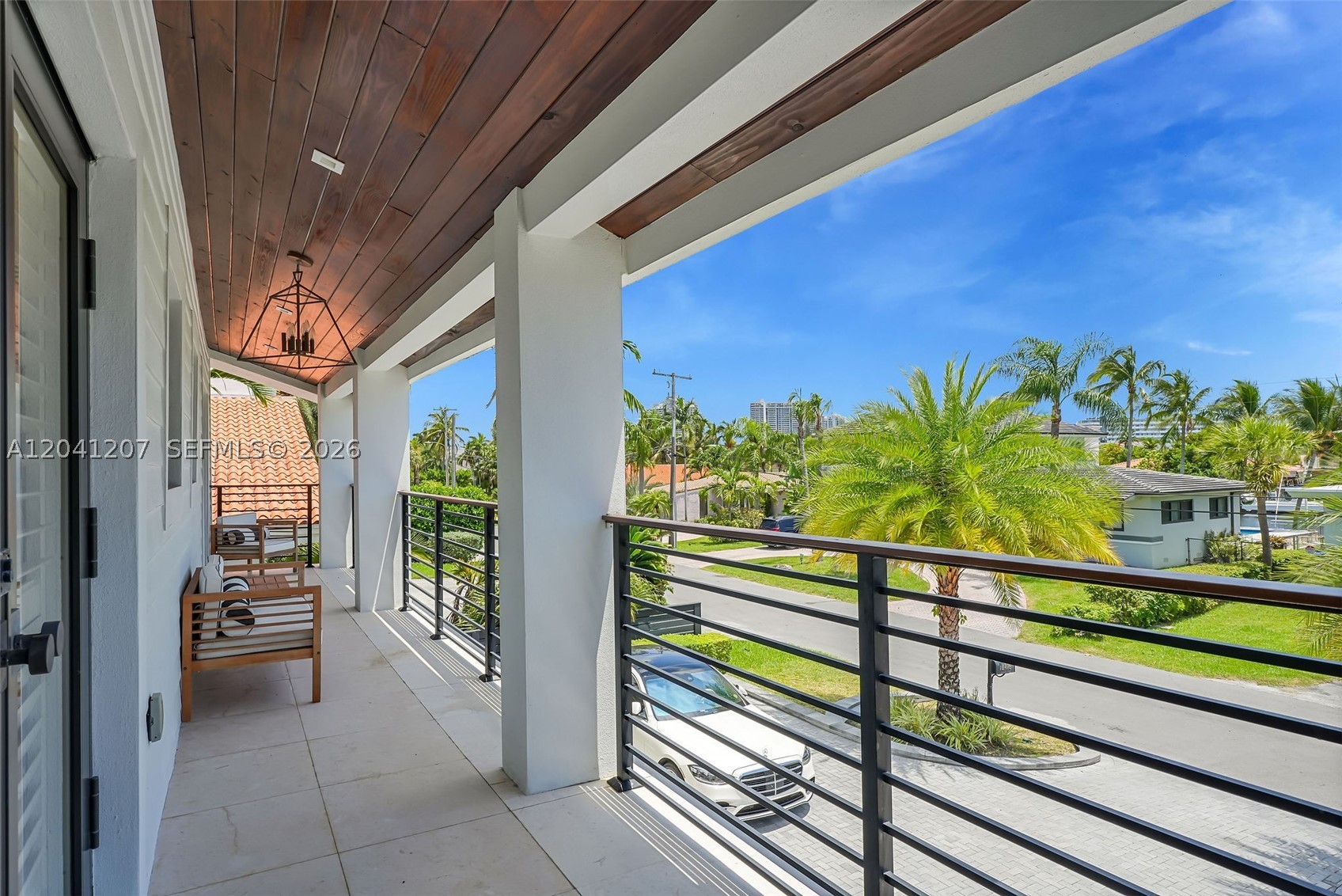 EASTERN SHORES - Residential