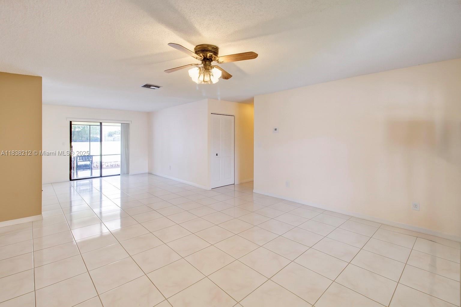WINSTON PARK UNIT 8 - Residential