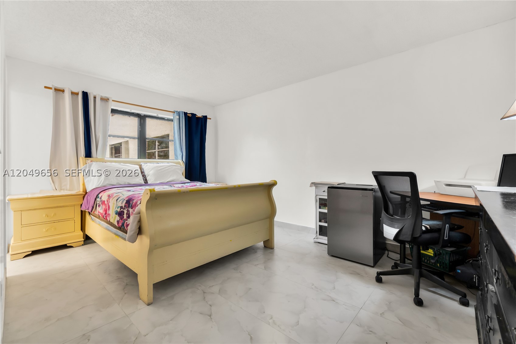 LAGO DEL REY CONDO #1 - Residential