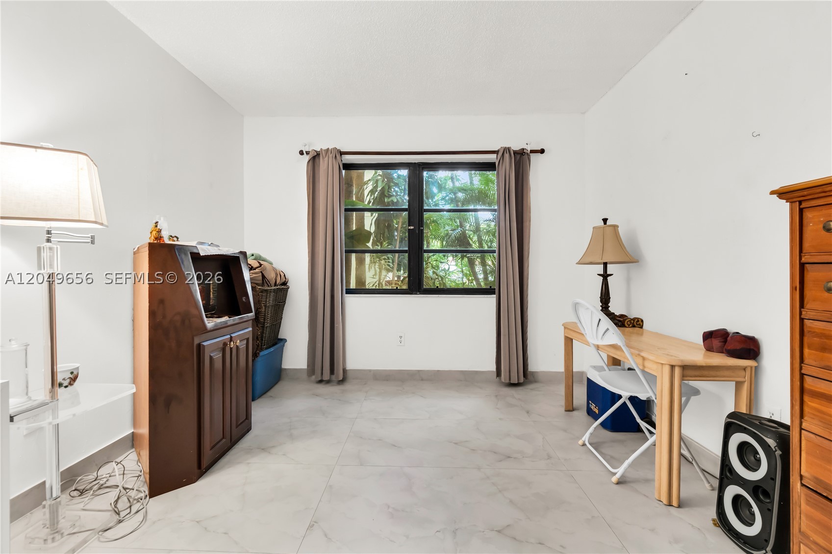 LAGO DEL REY CONDO #1 - Residential