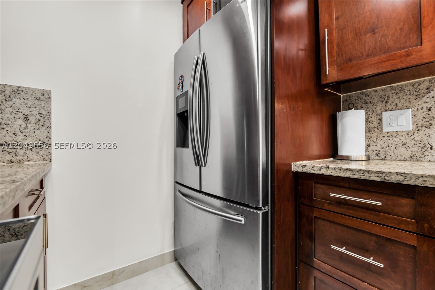 LAGO DEL REY CONDO #1 - Residential