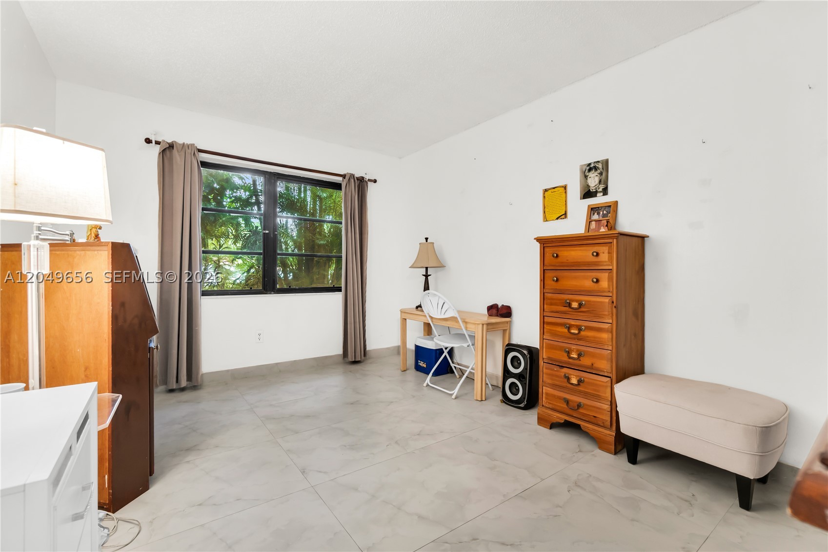 LAGO DEL REY CONDO #1 - Residential