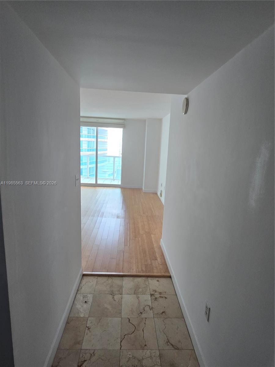 SKYLINE ON BRICKELL CONDO - Residential
