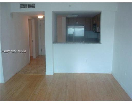 SKYLINE ON BRICKELL CONDO - Residential