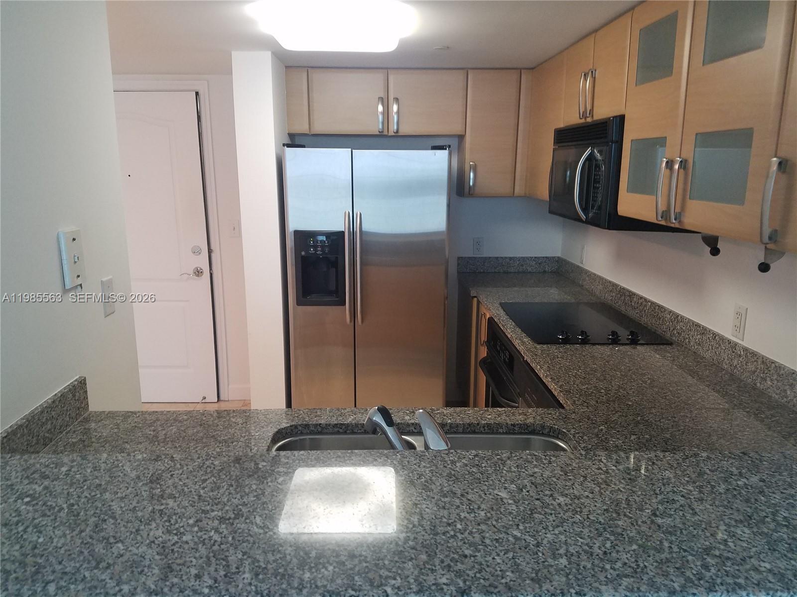 SKYLINE ON BRICKELL CONDO - Residential