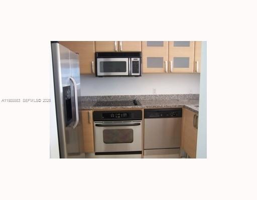 SKYLINE ON BRICKELL CONDO - Residential