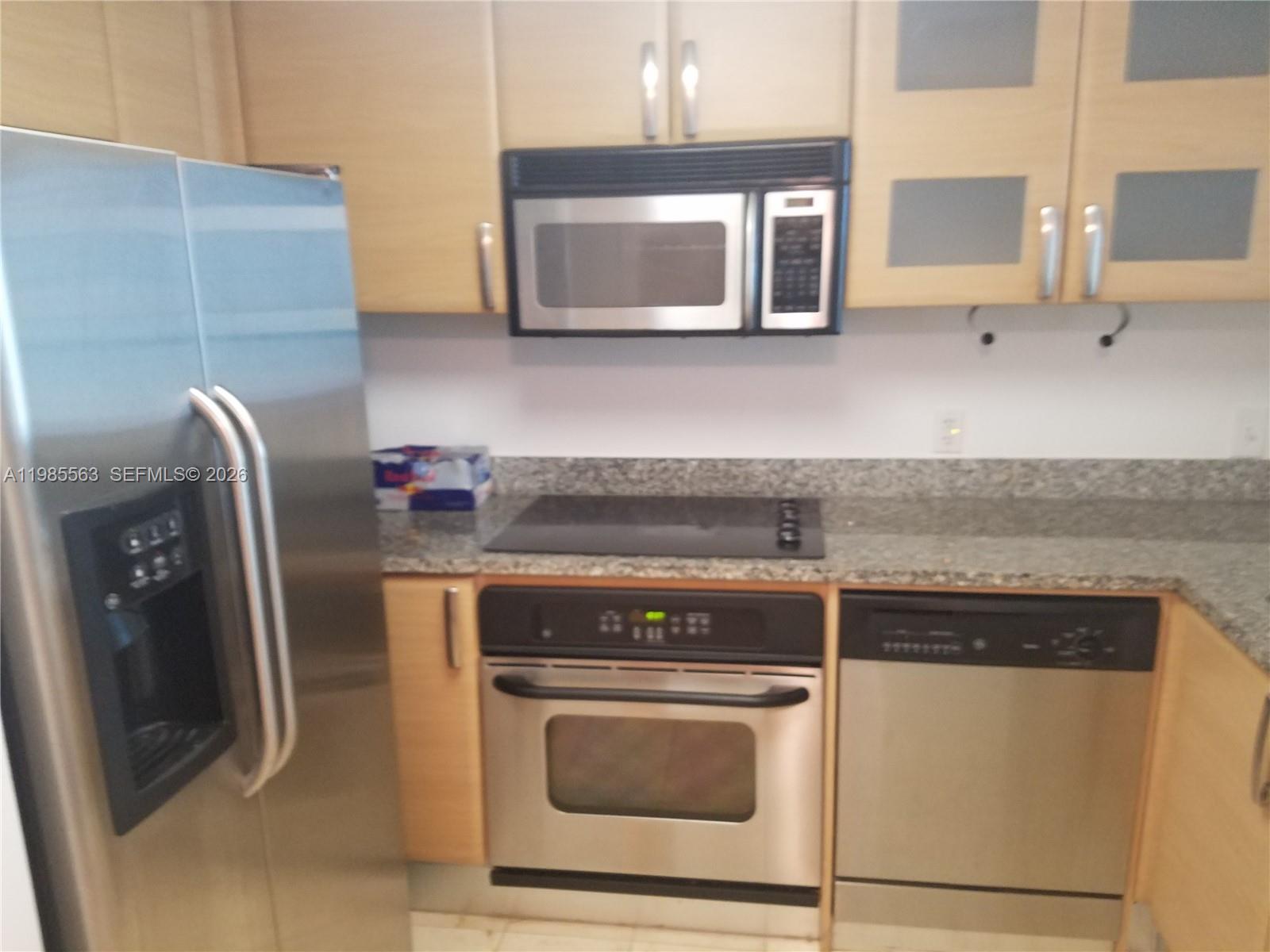 SKYLINE ON BRICKELL CONDO - Residential