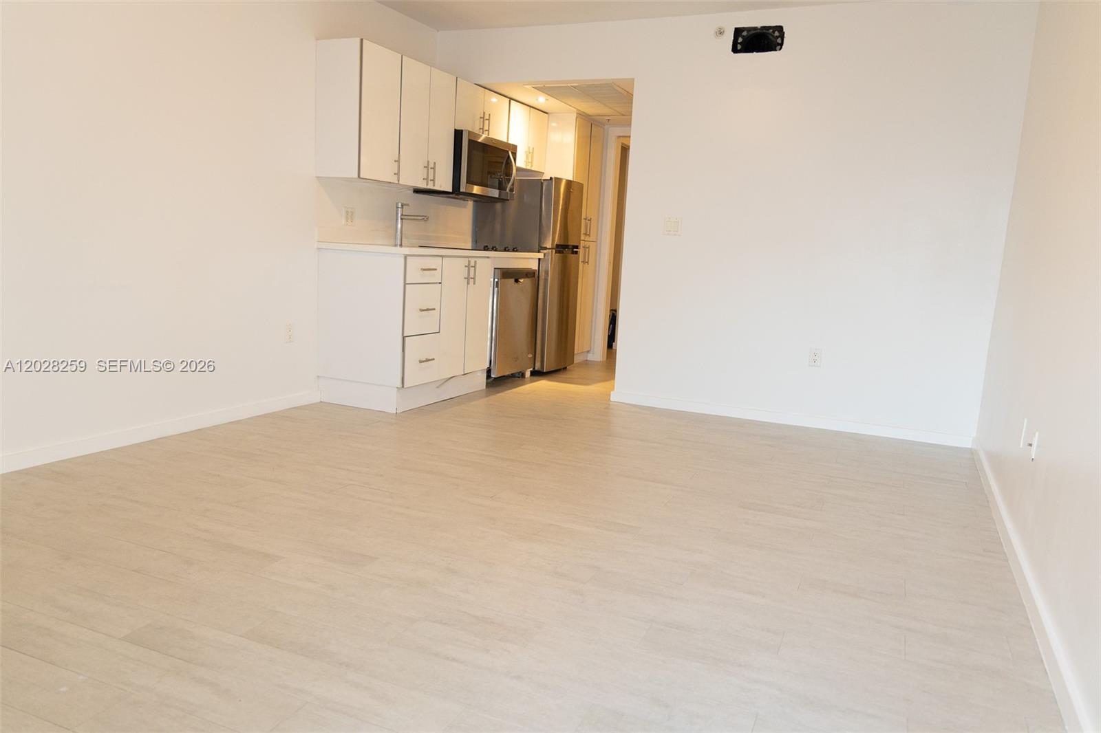 LINCOLN SUB - Residential