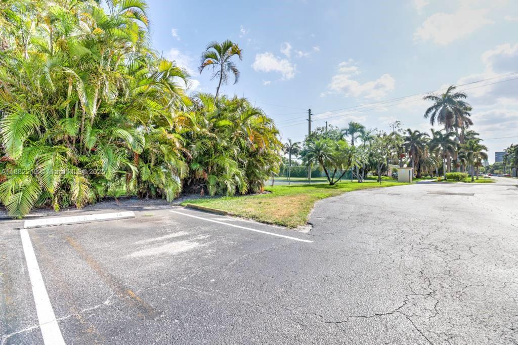 IRVINGTON GARDENS CONDO - Residential