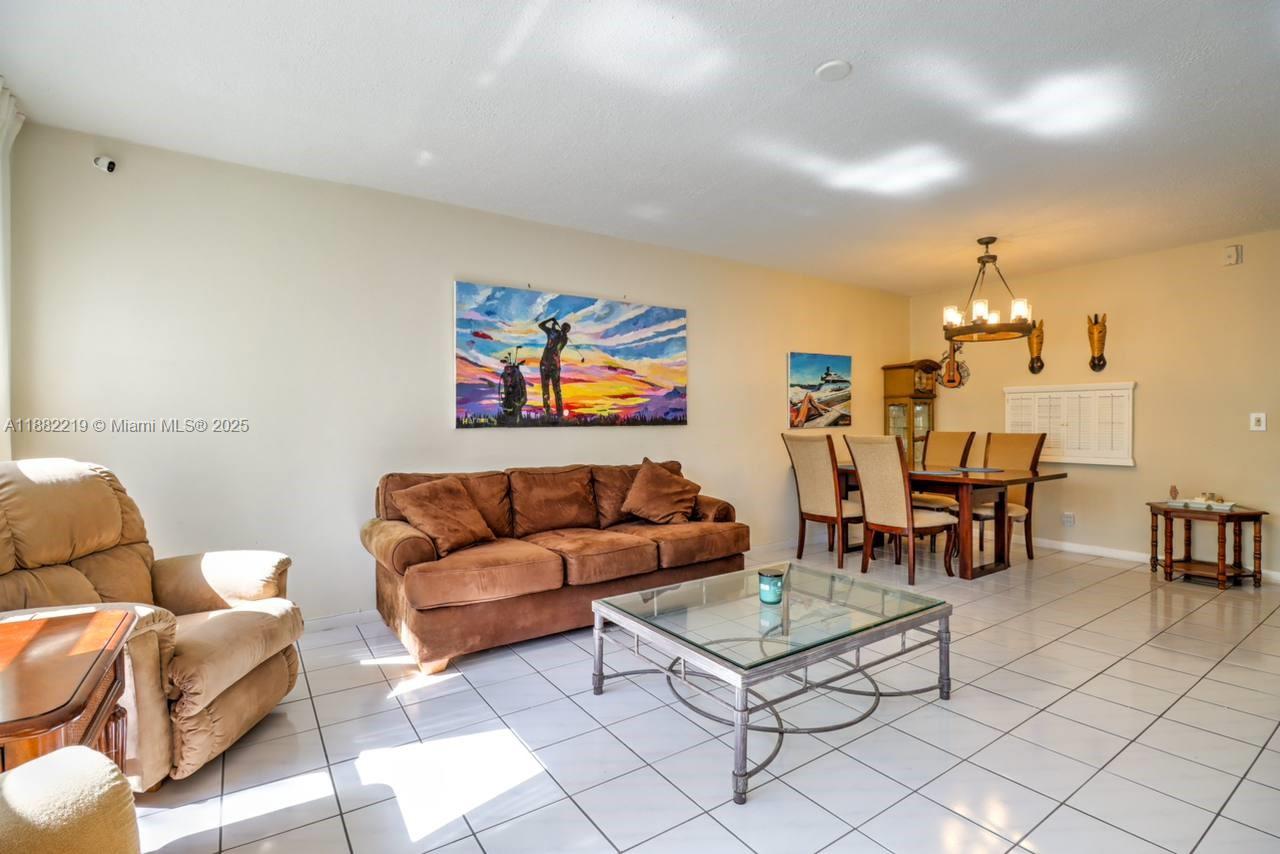 IRVINGTON GARDENS CONDO - Residential