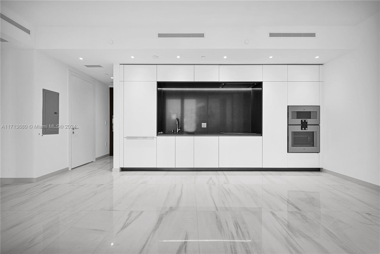 Aston Martin Residences - Residential