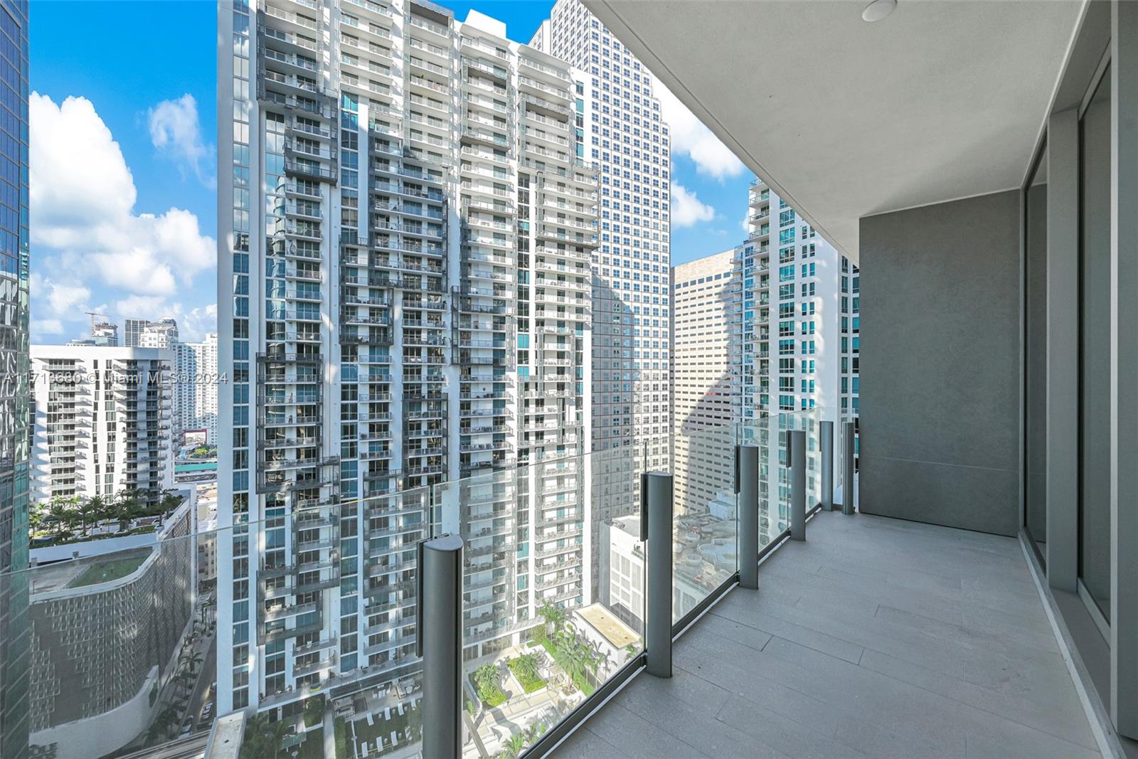 Aston Martin Residences - Residential