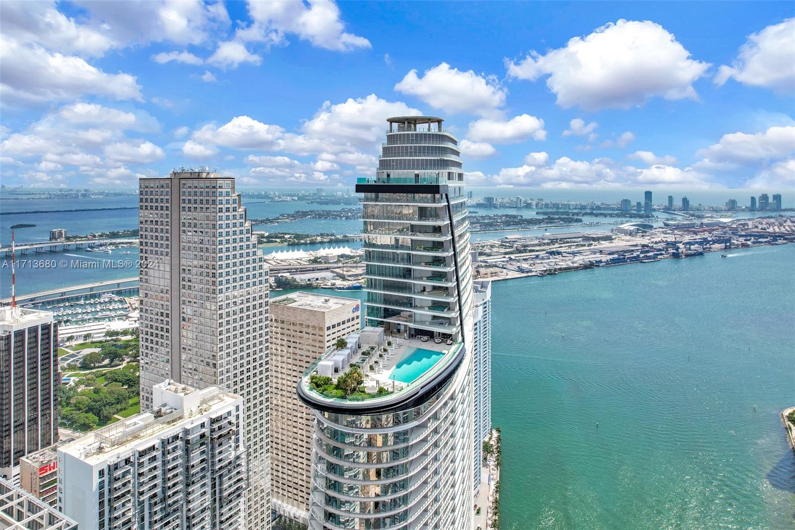 Aston Martin Residences - Residential