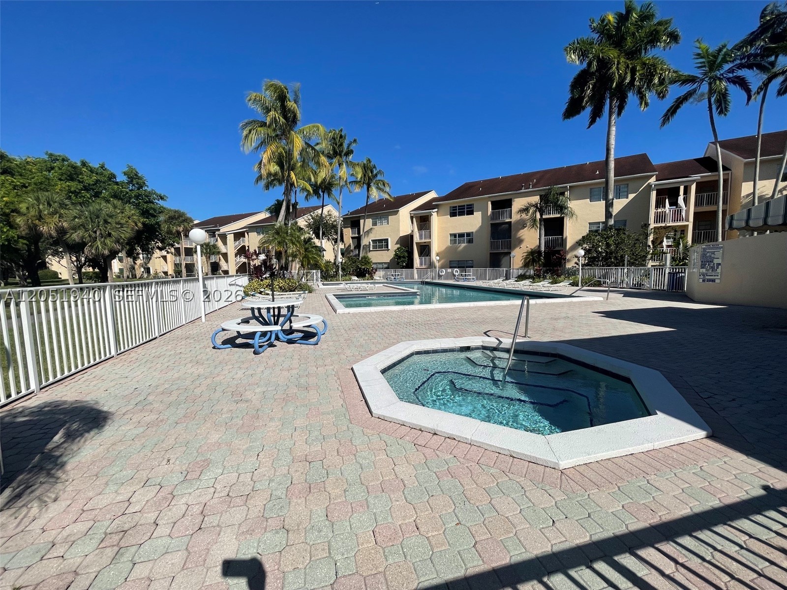 HAMMOCKS TRAILS CONDO - Residential