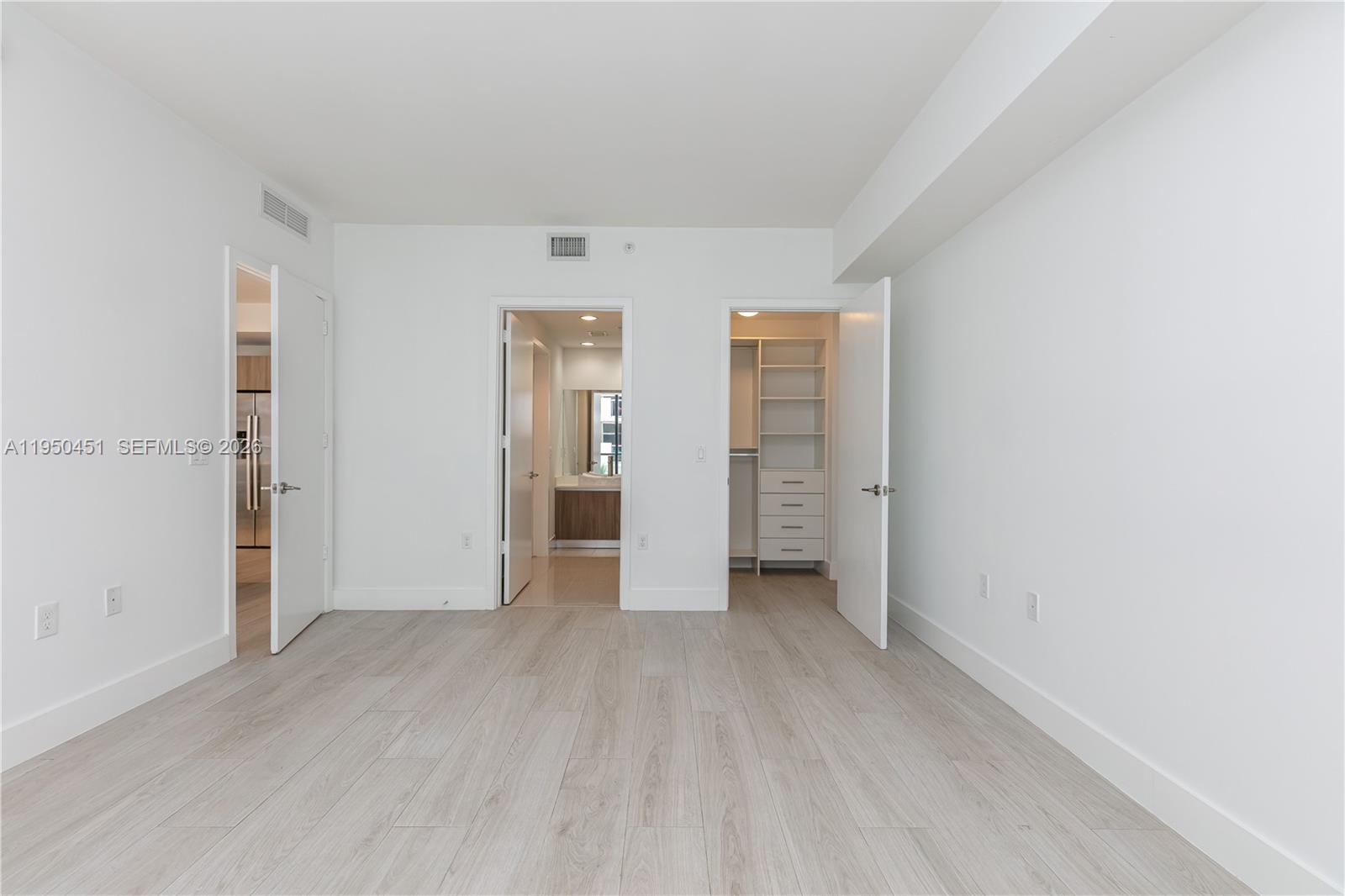 CASSA BRICKELL CONDO - Residential