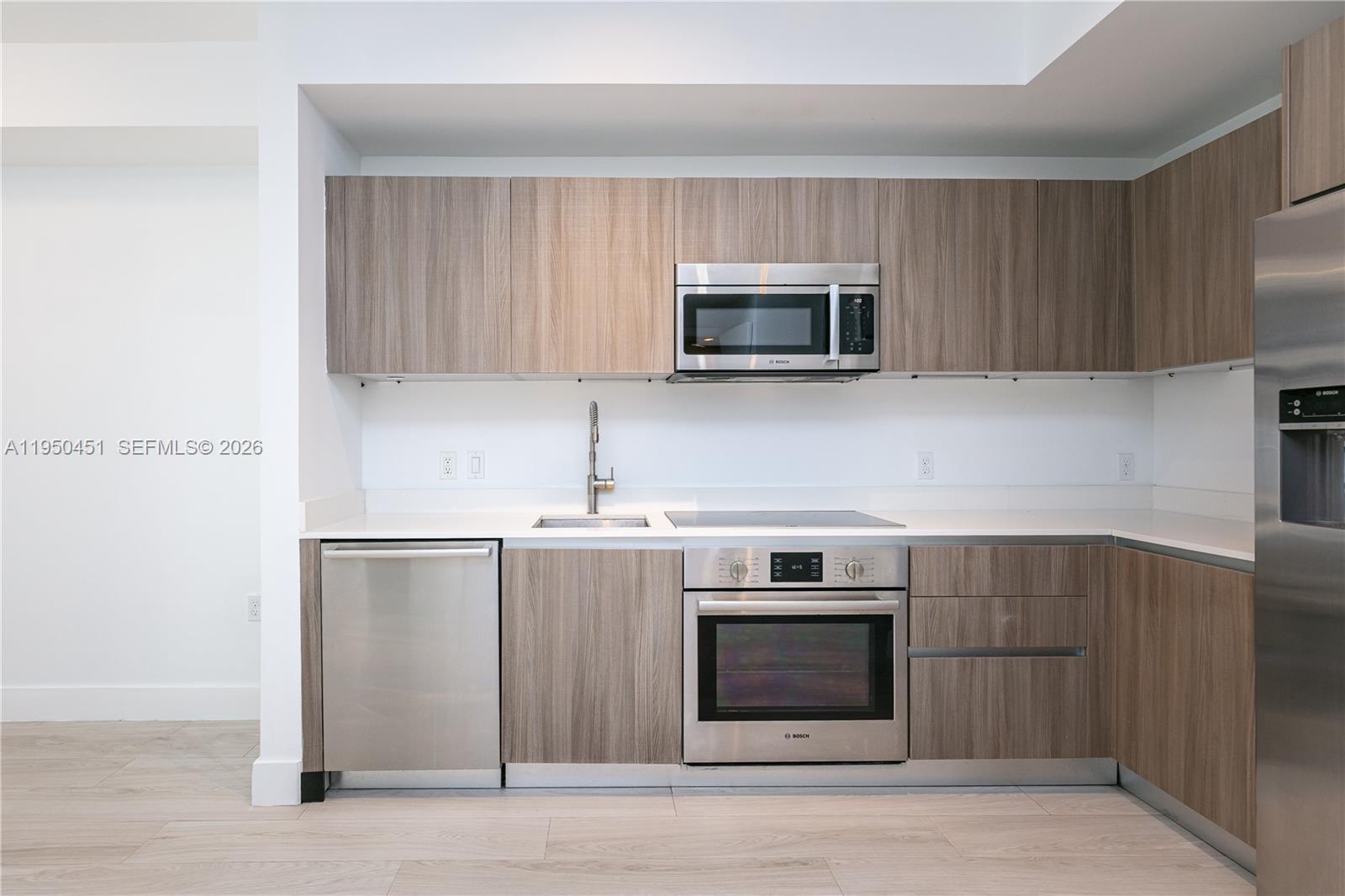CASSA BRICKELL CONDO - Residential