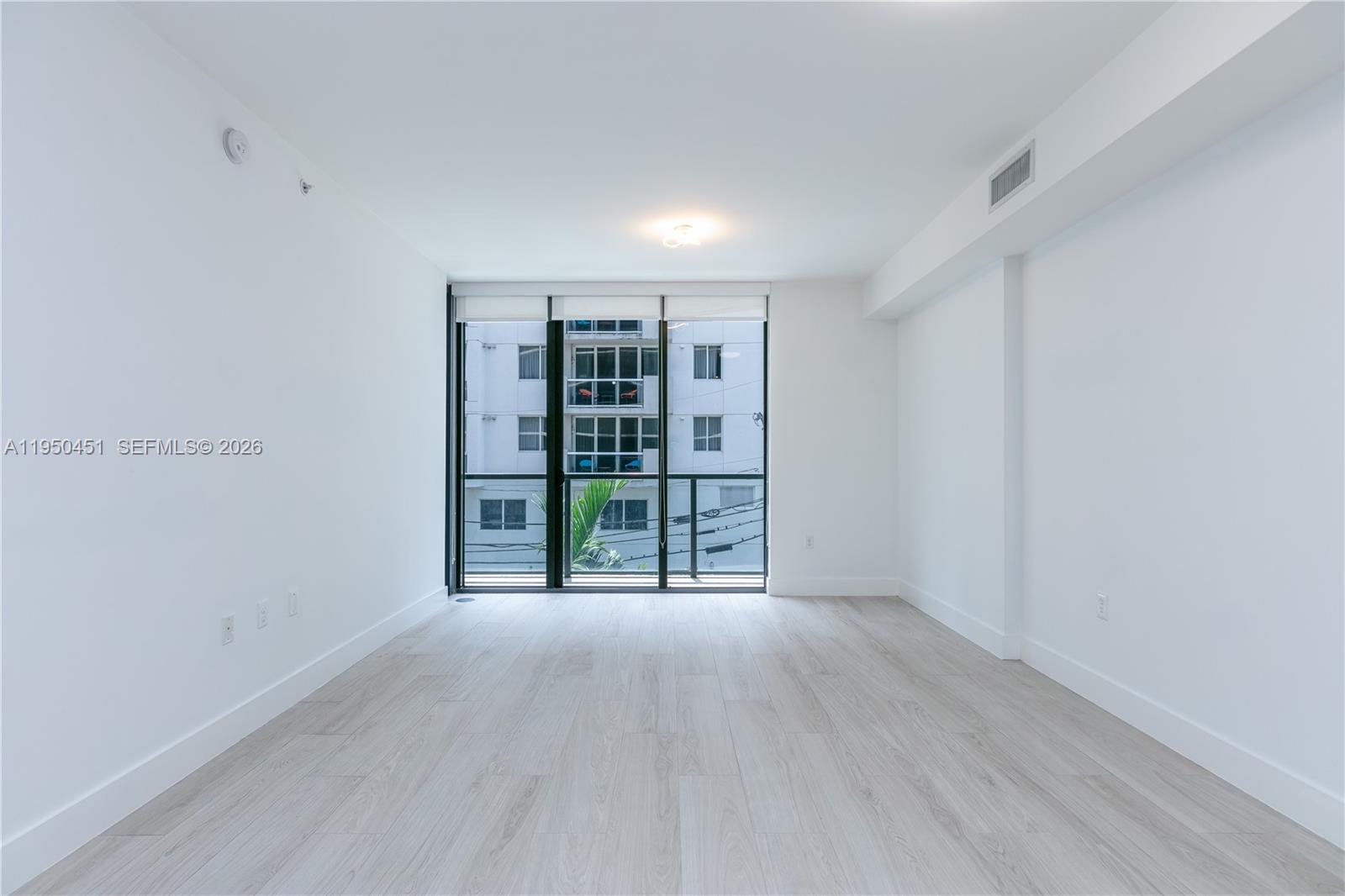 CASSA BRICKELL CONDO - Residential