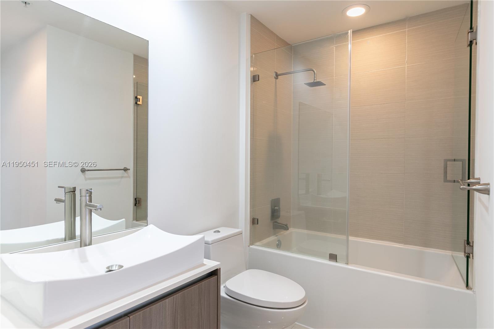 CASSA BRICKELL CONDO - Residential