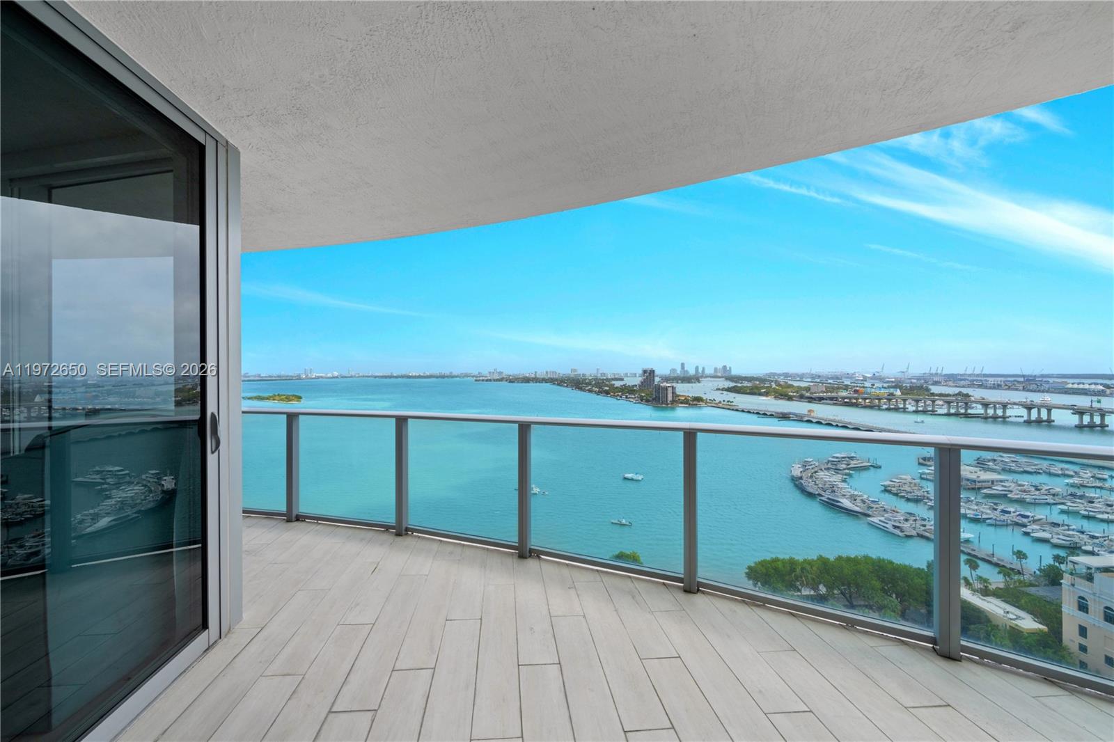 ARIA ON THE BAY CONDO - Residential