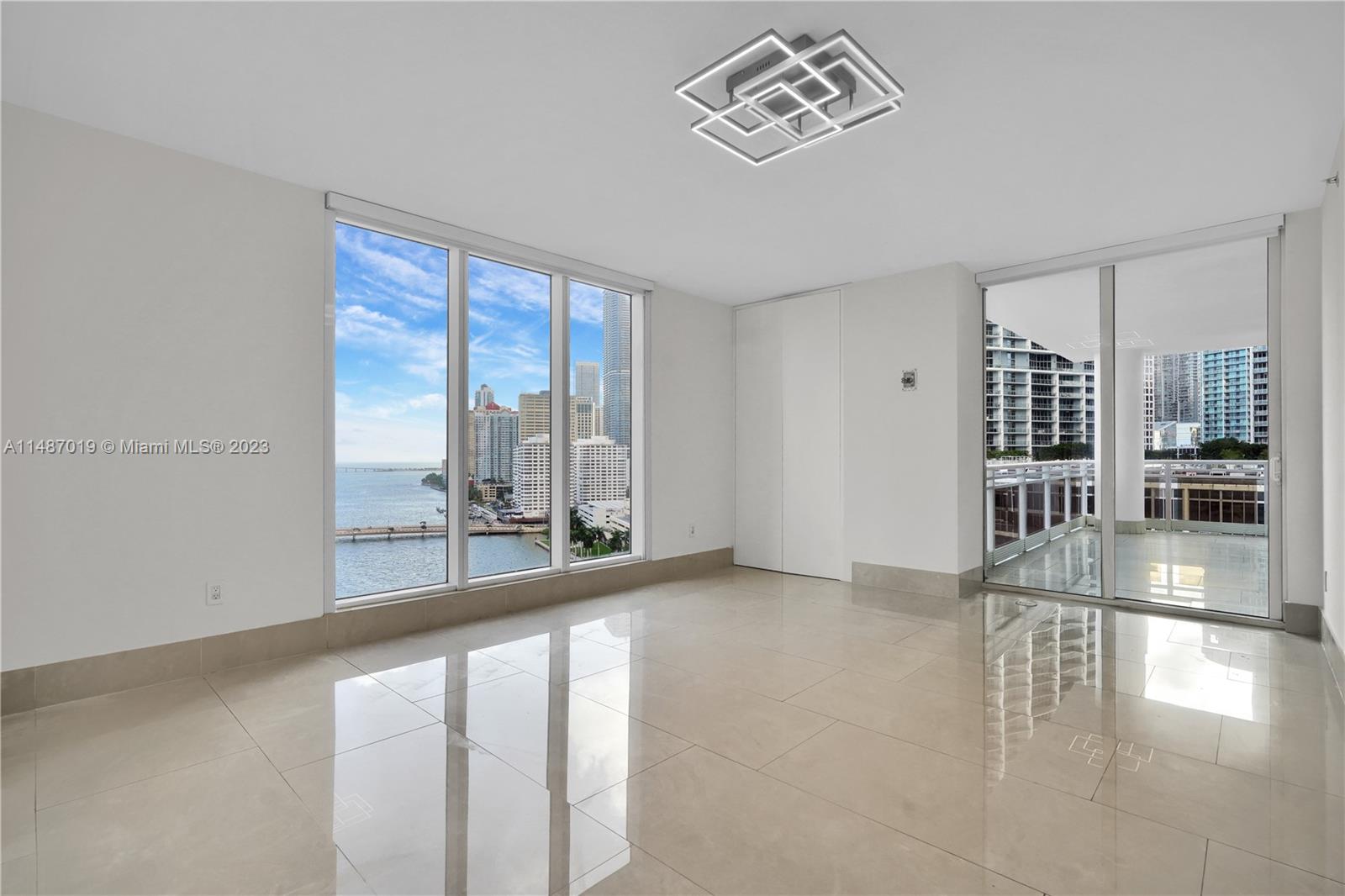 CARBONELL CONDO - Residential Lease