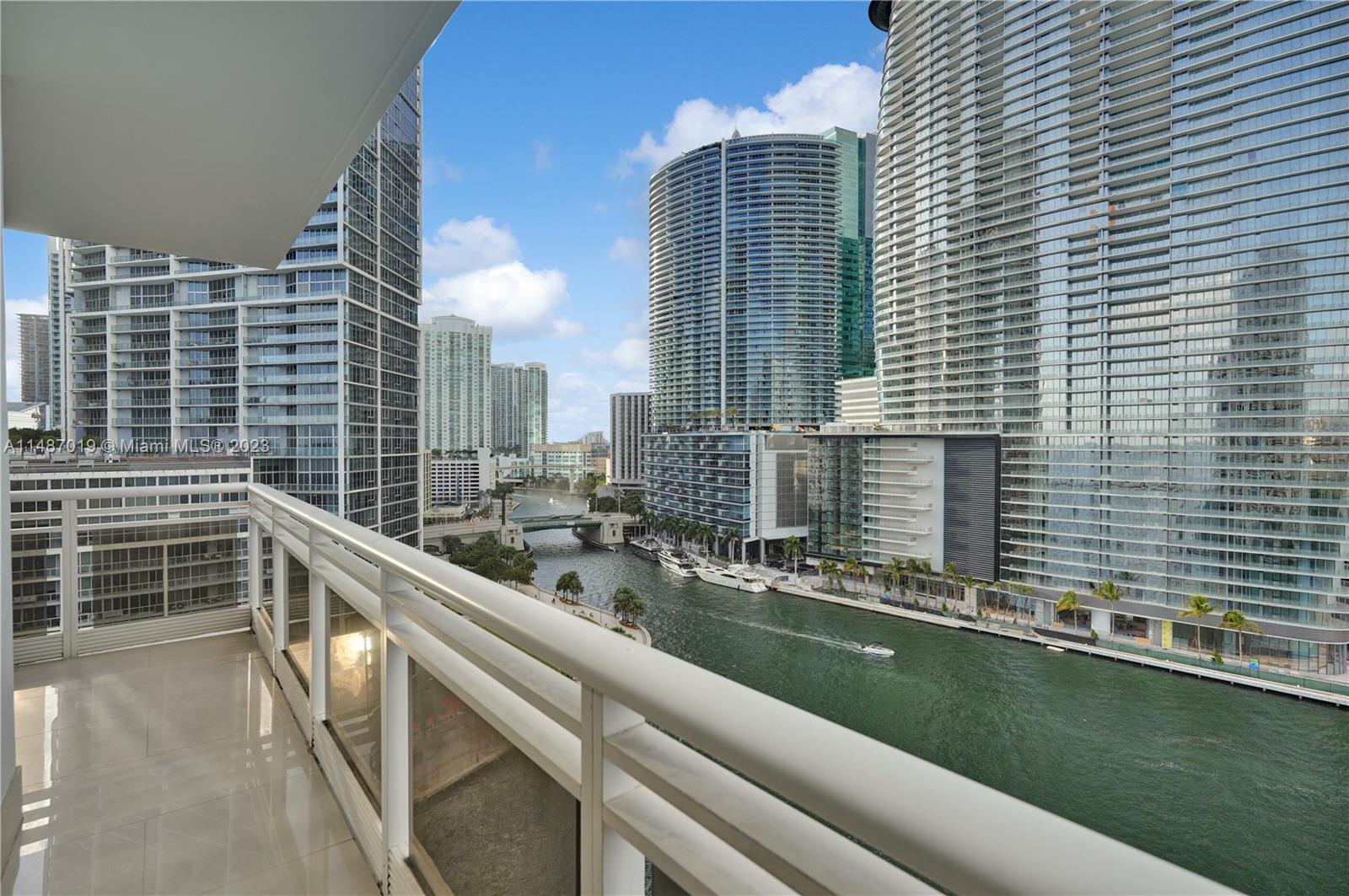 CARBONELL CONDO - Residential Lease