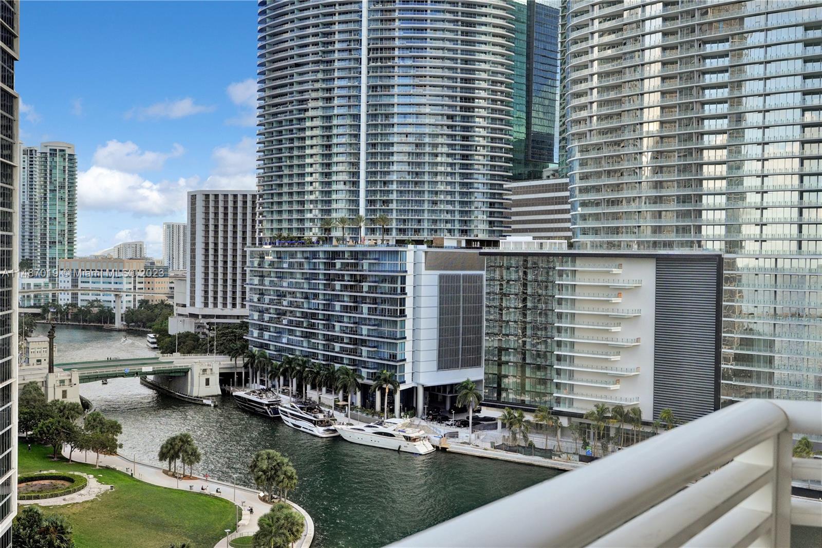 CARBONELL CONDO - Residential Lease