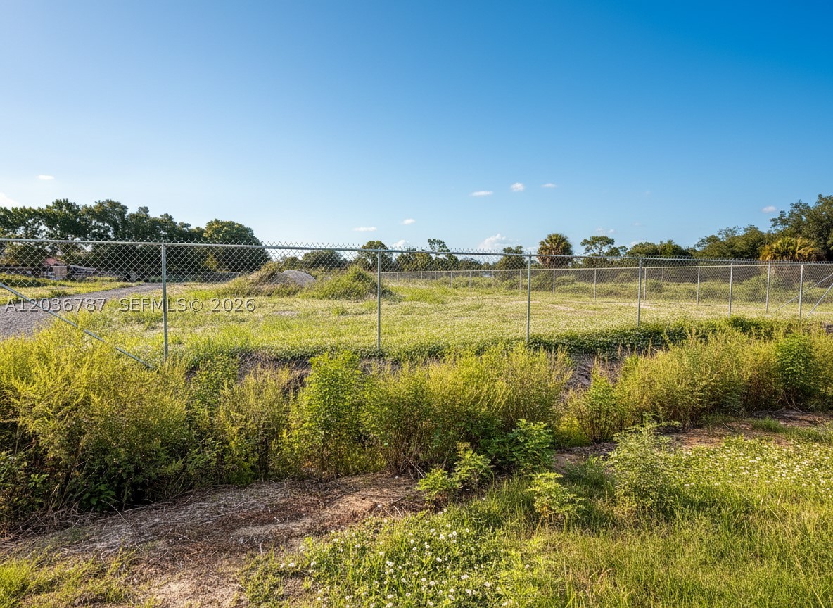 MONTURA RANCH ESTATES - Land
