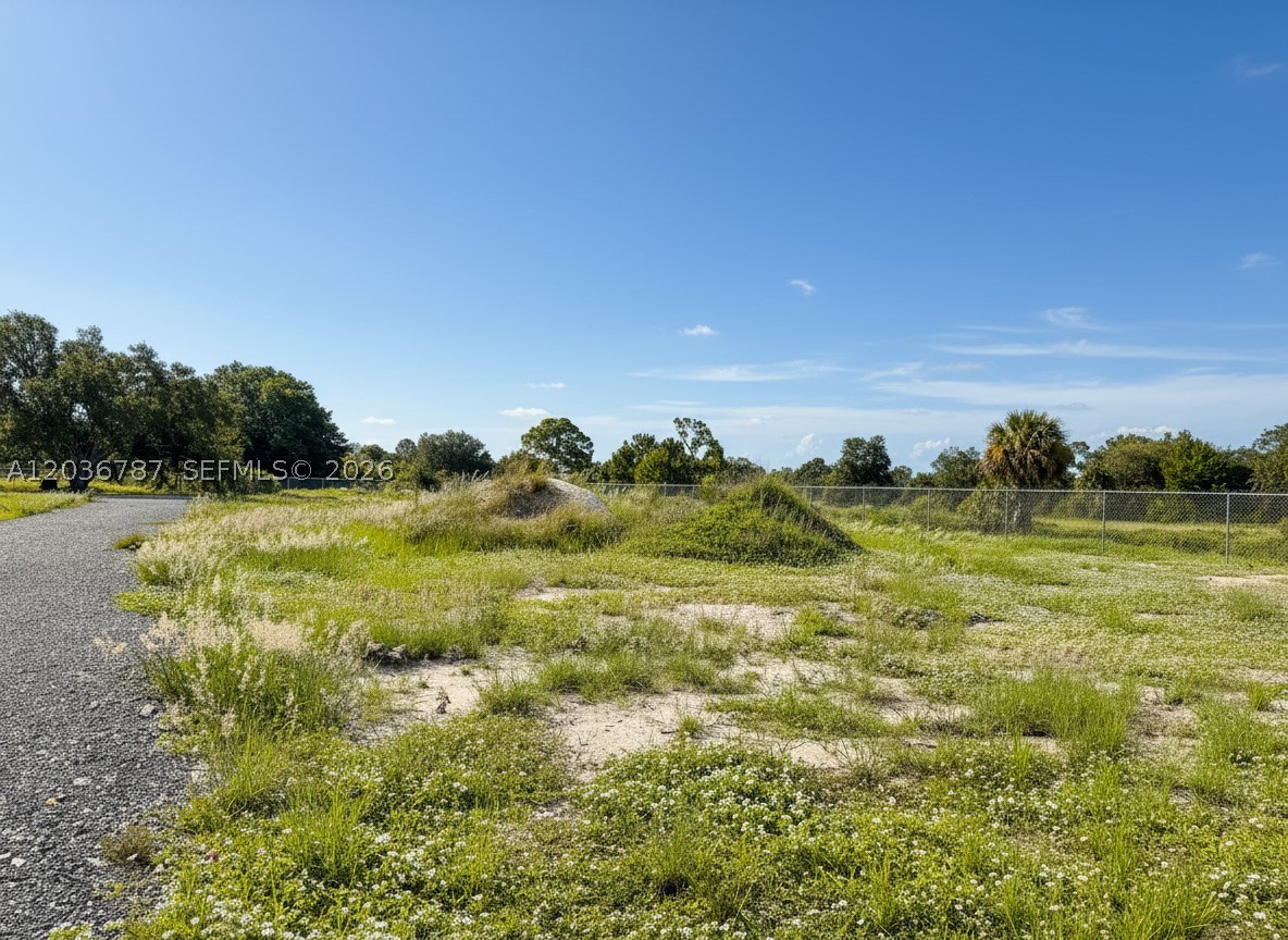MONTURA RANCH ESTATES - Land