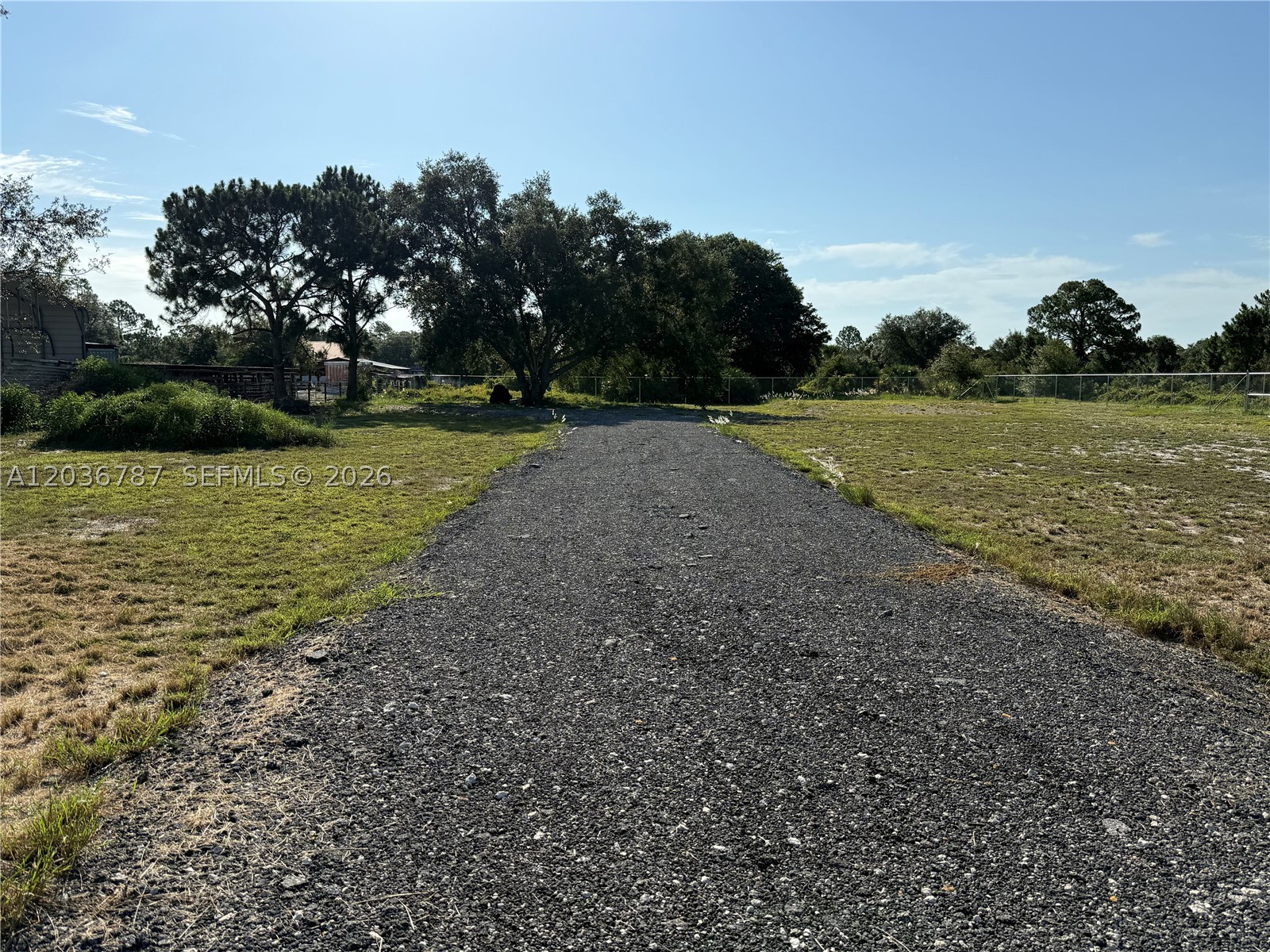MONTURA RANCH ESTATES - Land