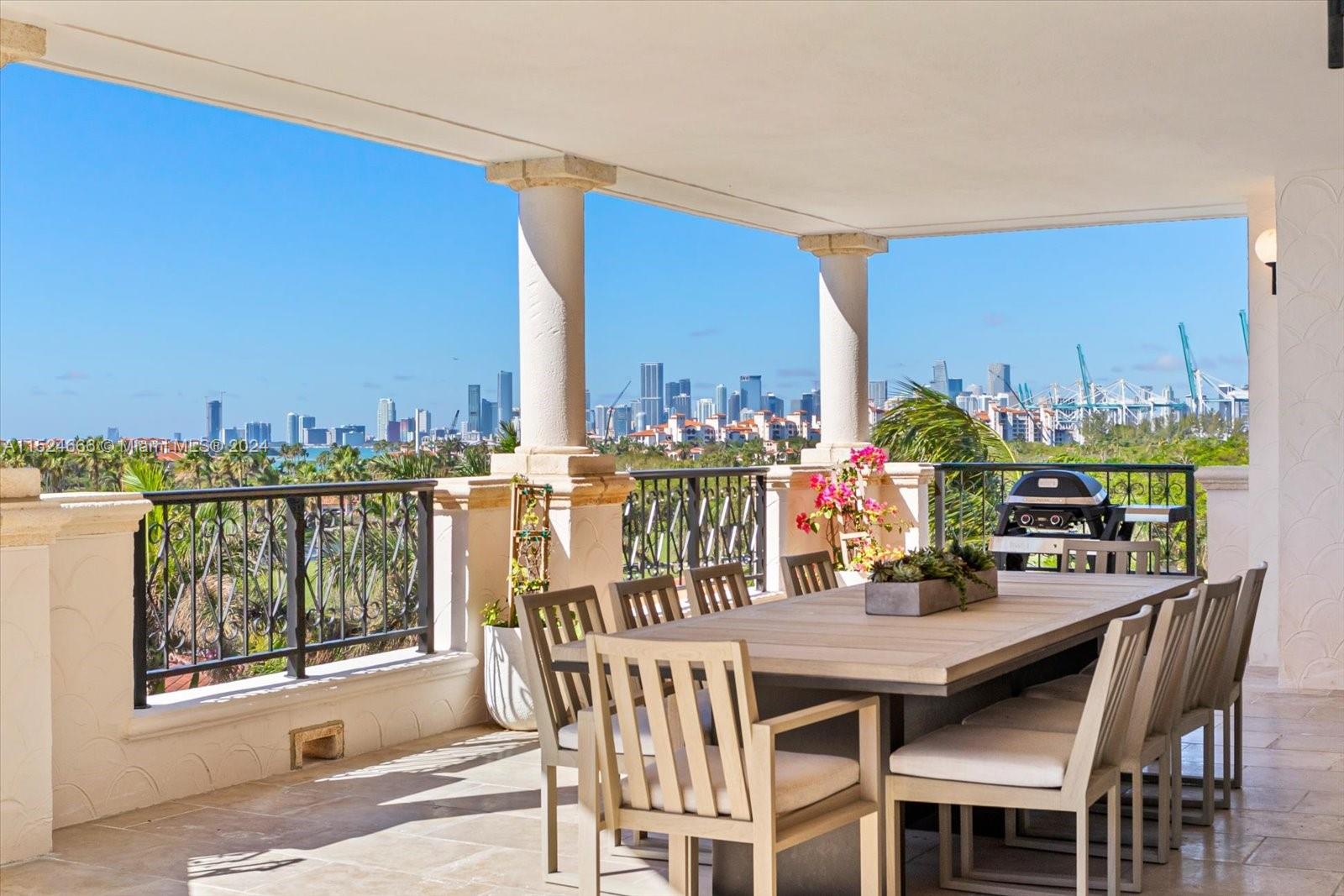 7600 OCEANSIDE AT FISHER - Residential