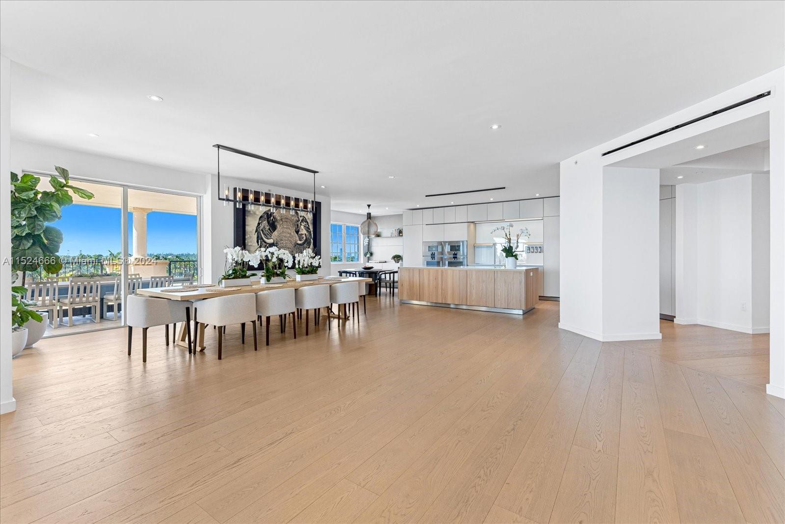 7600 OCEANSIDE AT FISHER - Residential